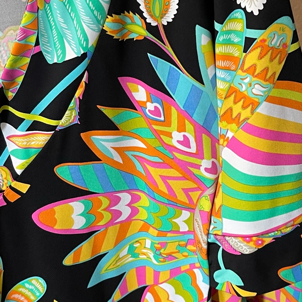 Trina Turk | The “Tahitian” Mini /Coverup - Picture 5 of 7